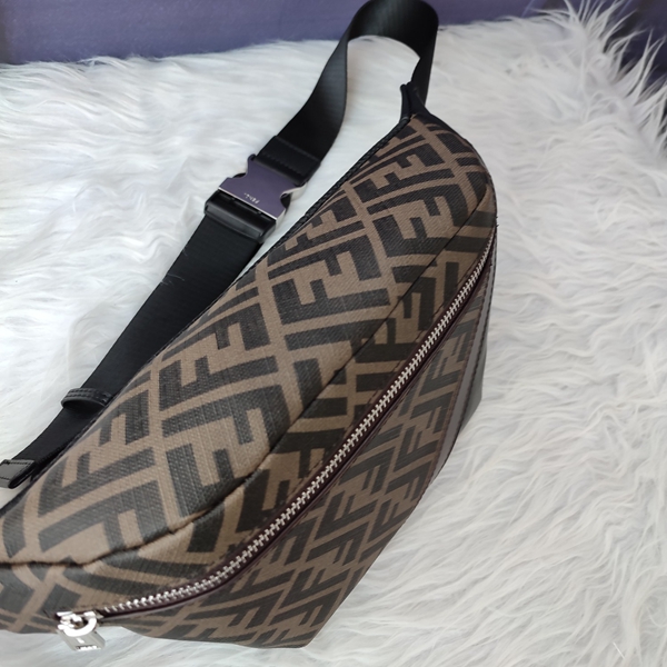 スーパーコピーブランドバッグ素材ディテール